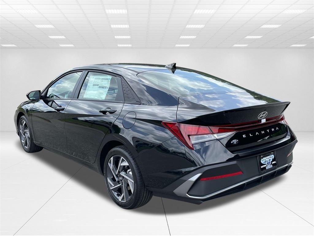new 2025 Hyundai Elantra car, priced at $24,344