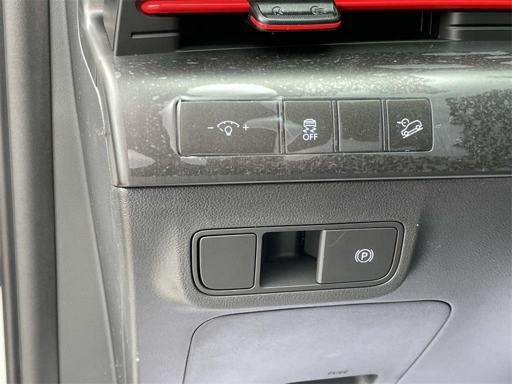 new 2025 Hyundai Kona car, priced at $34,247