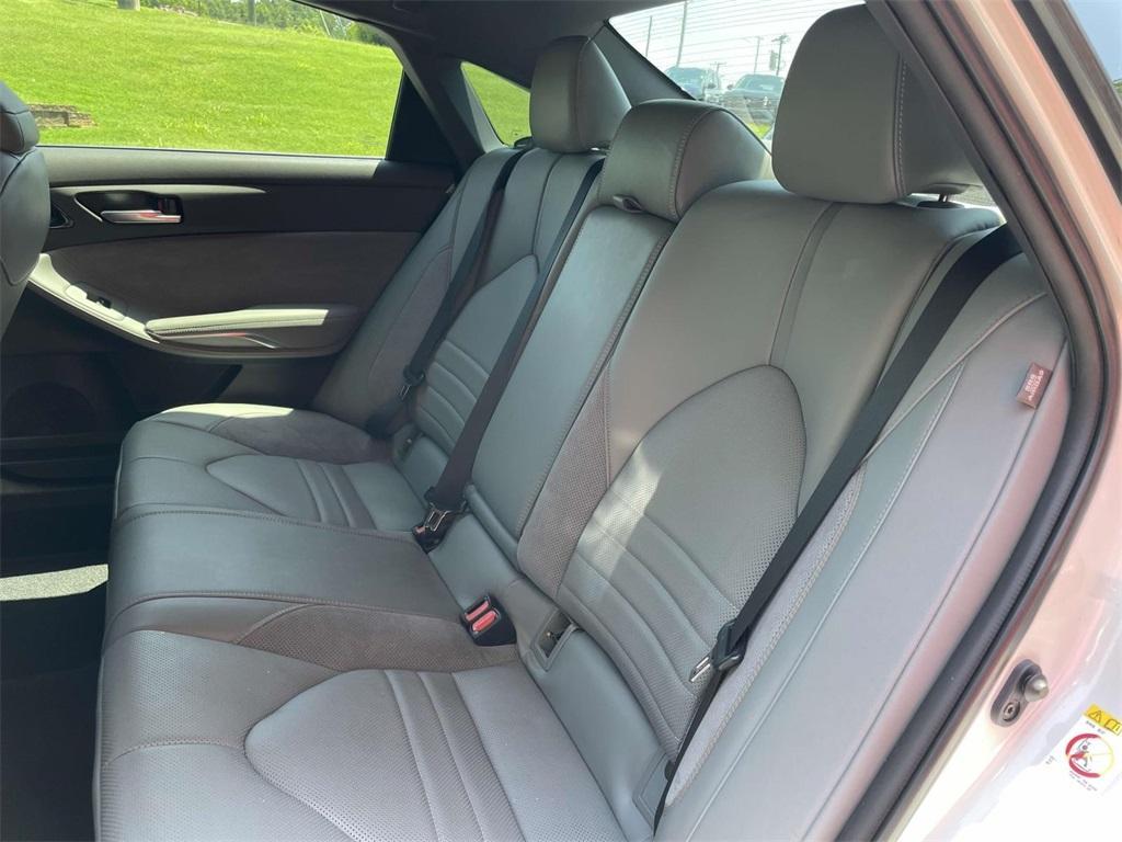 used 2019 Toyota Avalon car, priced at $24,631