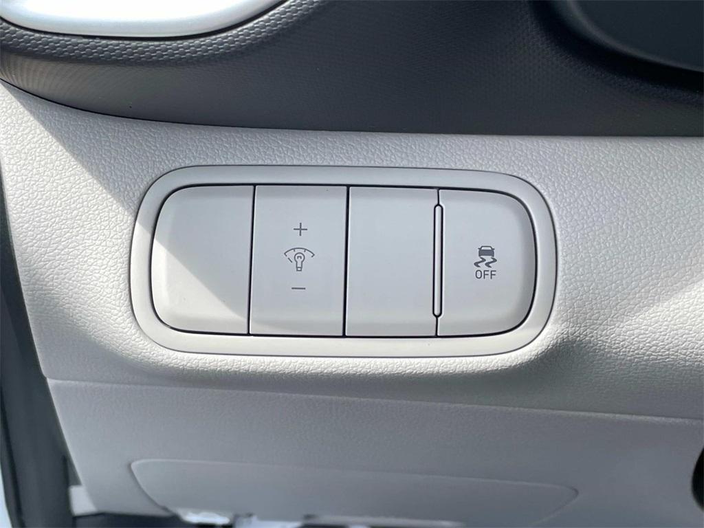 new 2025 Hyundai Venue car, priced at $23,716