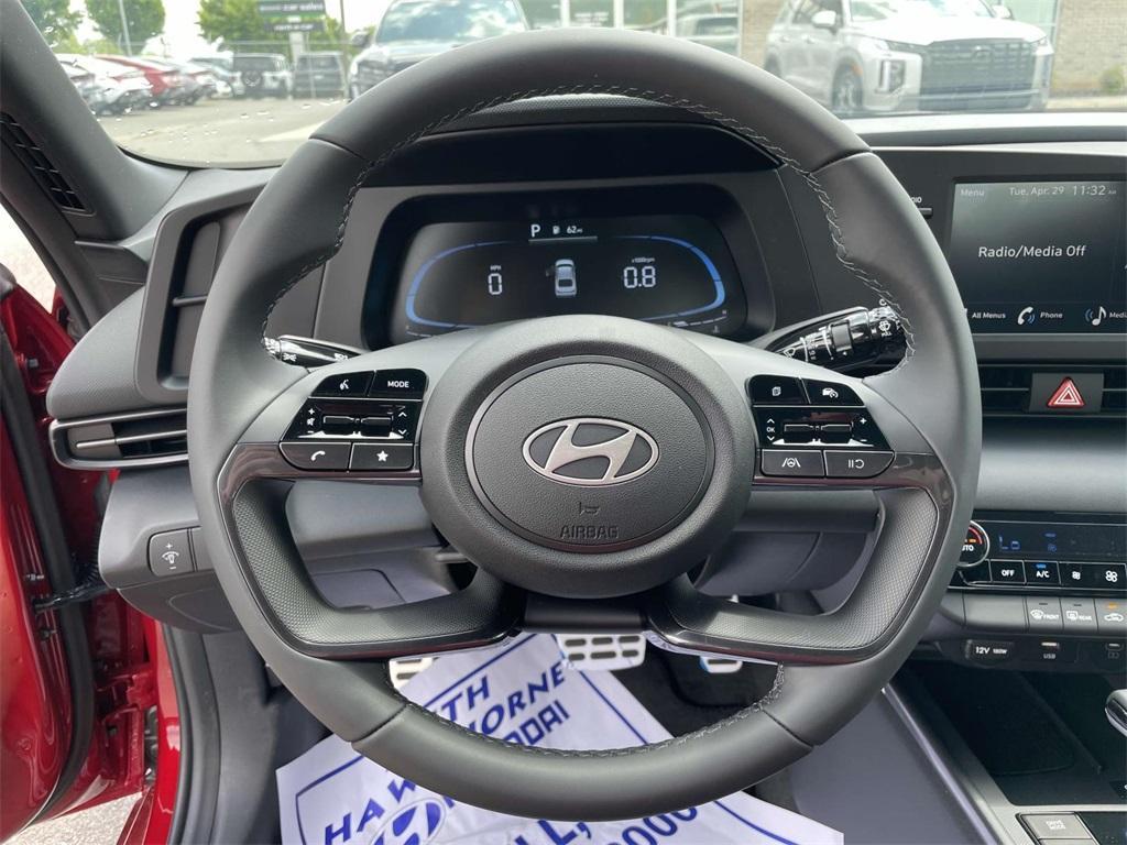 new 2025 Hyundai Elantra car, priced at $24,876