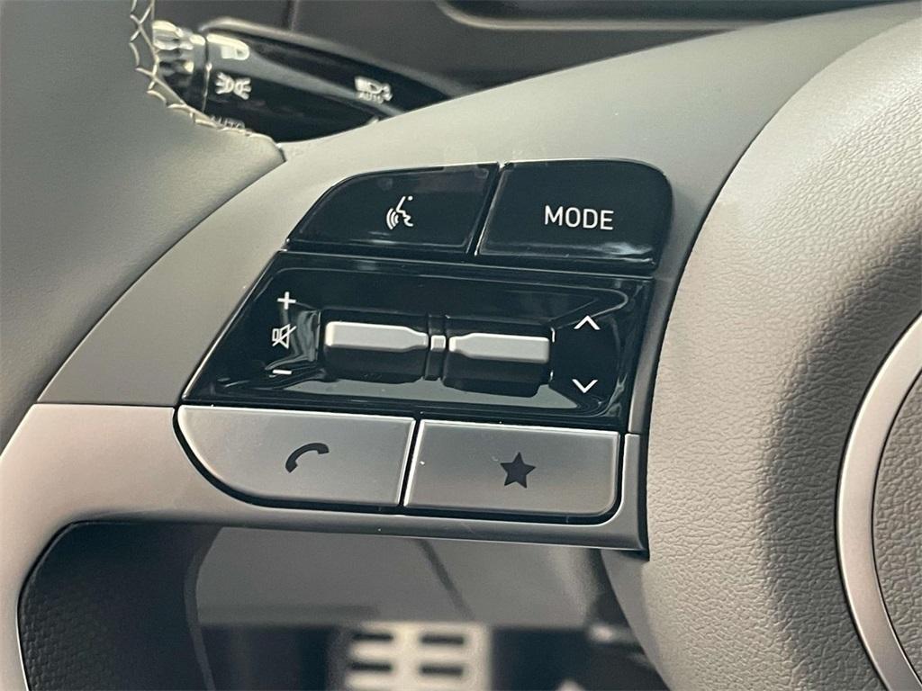 new 2025 Hyundai Elantra car, priced at $24,484