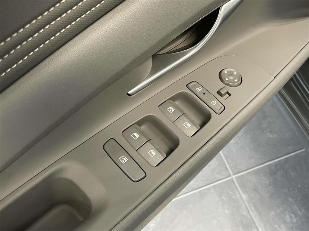 new 2025 Hyundai Elantra car, priced at $24,484
