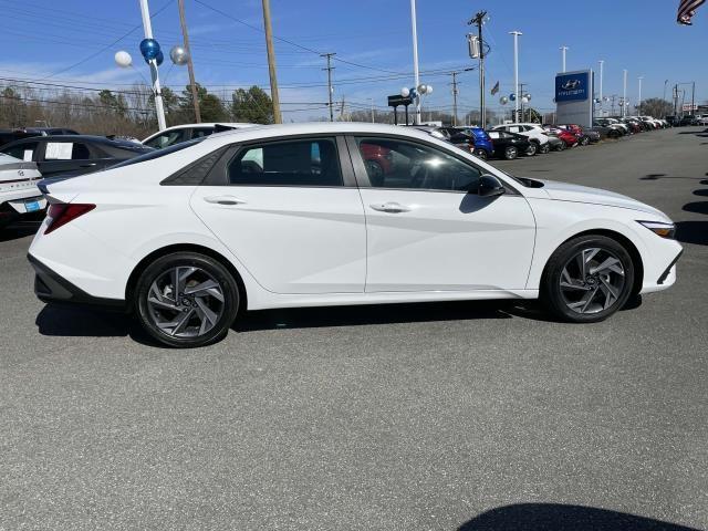 new 2025 Hyundai Elantra car, priced at $24,377