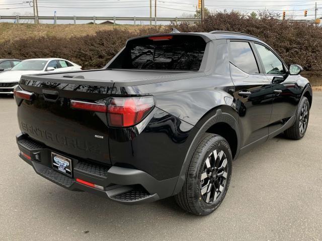 new 2025 Hyundai SANTA CRUZ car, priced at $35,714