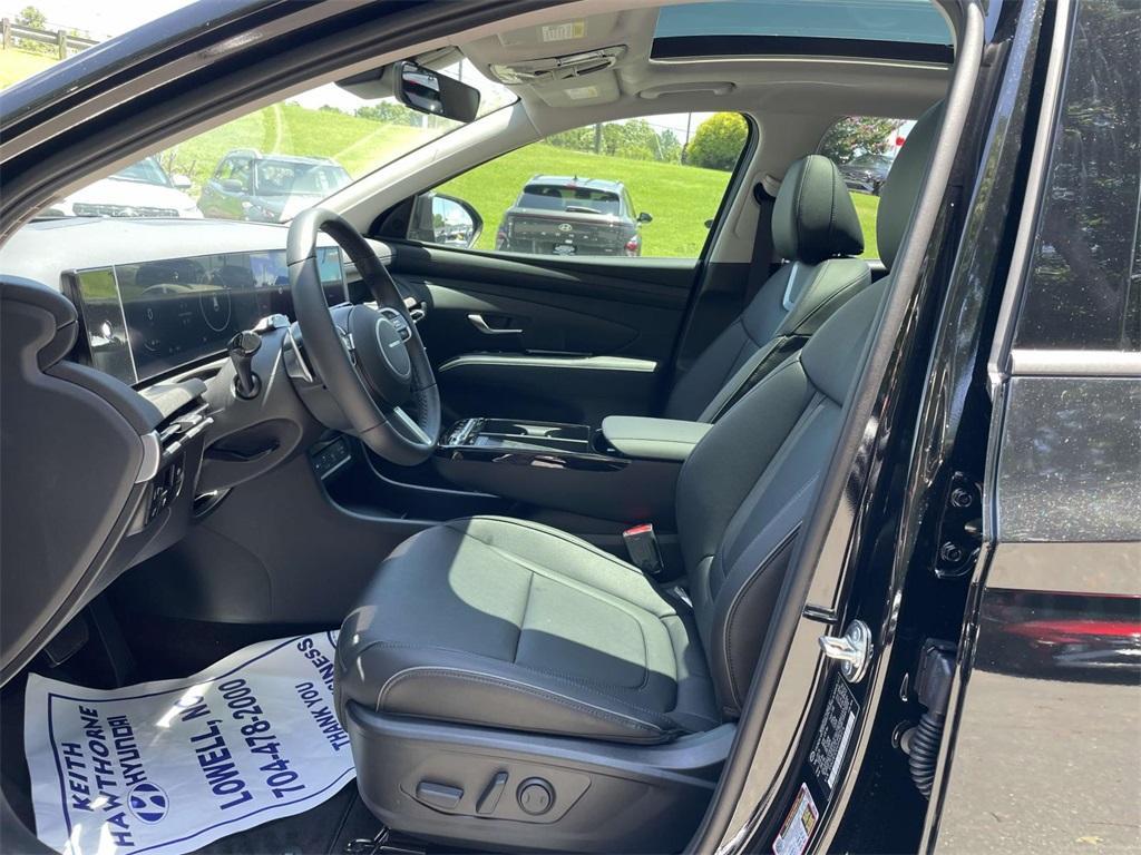 new 2025 Hyundai Tucson car, priced at $39,200