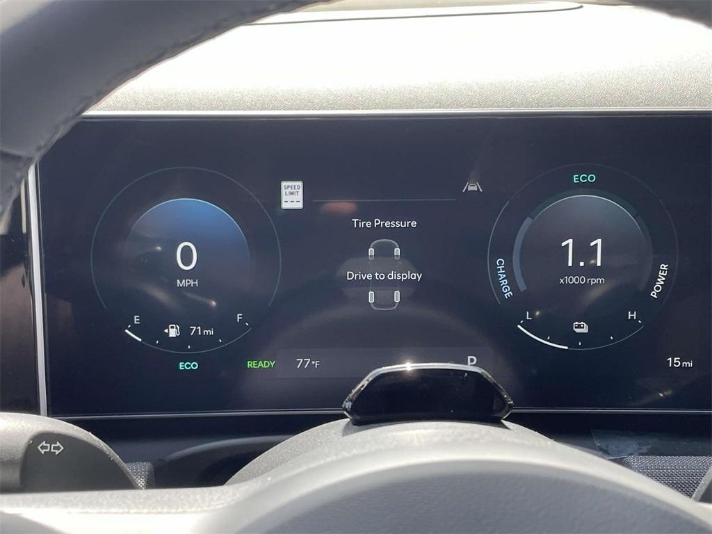 new 2025 Hyundai TUCSON Hybrid car, priced at $40,547