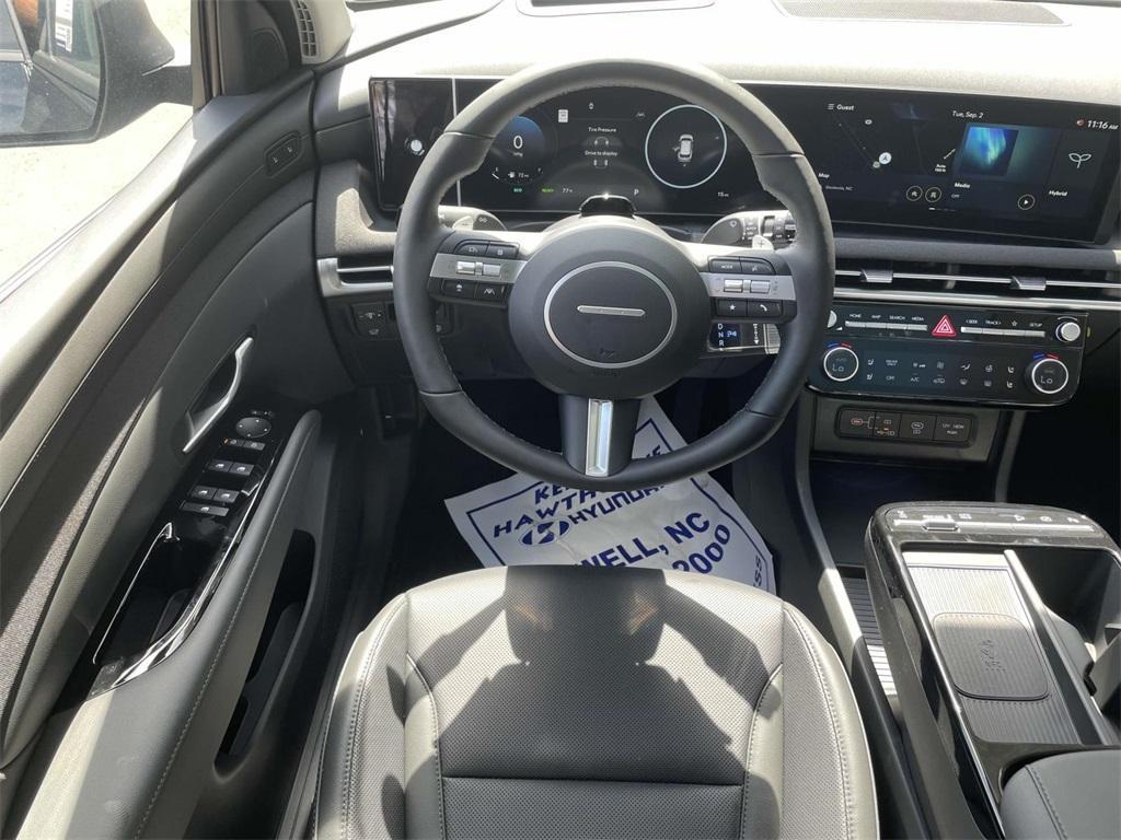 new 2025 Hyundai TUCSON Hybrid car, priced at $40,547