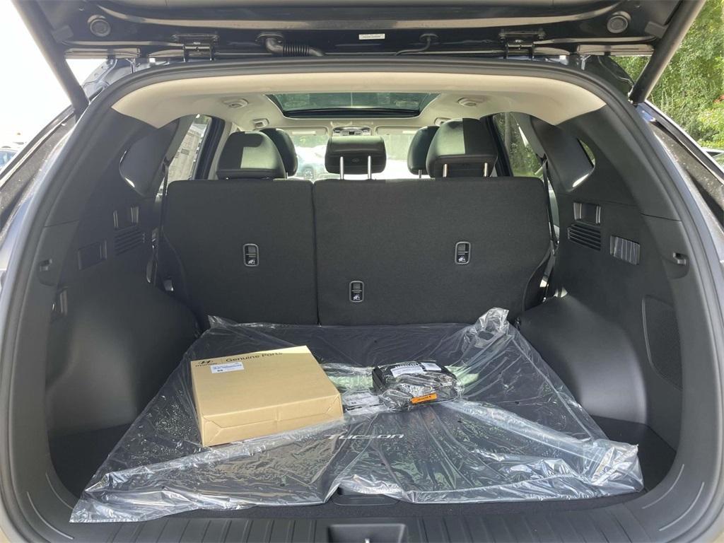 new 2025 Hyundai TUCSON Hybrid car, priced at $40,547