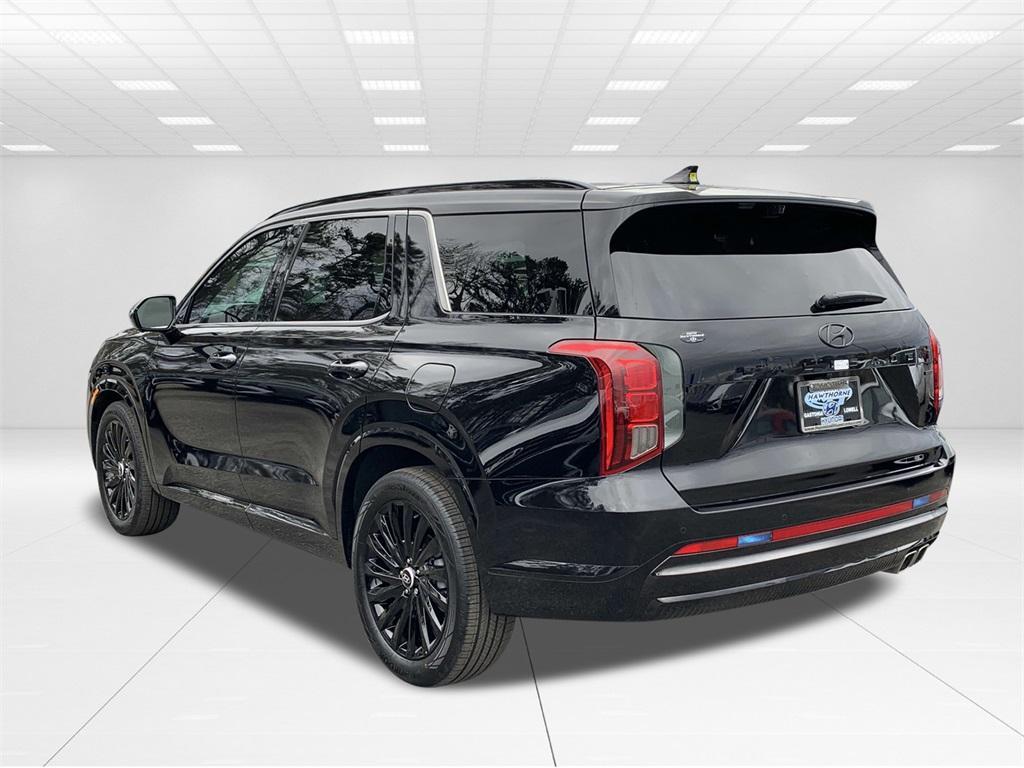 new 2025 Hyundai Palisade car, priced at $54,178