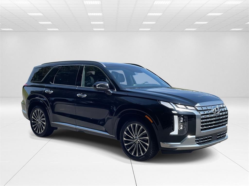 used 2023 Hyundai Palisade car, priced at $38,900