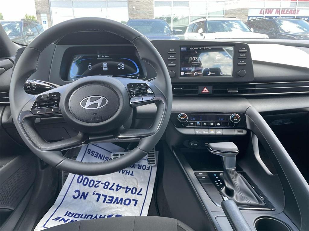 new 2025 Hyundai Elantra car, priced at $24,161