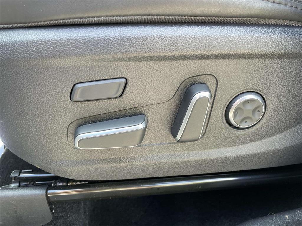 used 2021 Hyundai Santa Fe car, priced at $26,819