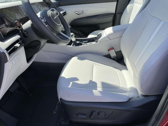 new 2025 Hyundai Tucson car, priced at $32,128