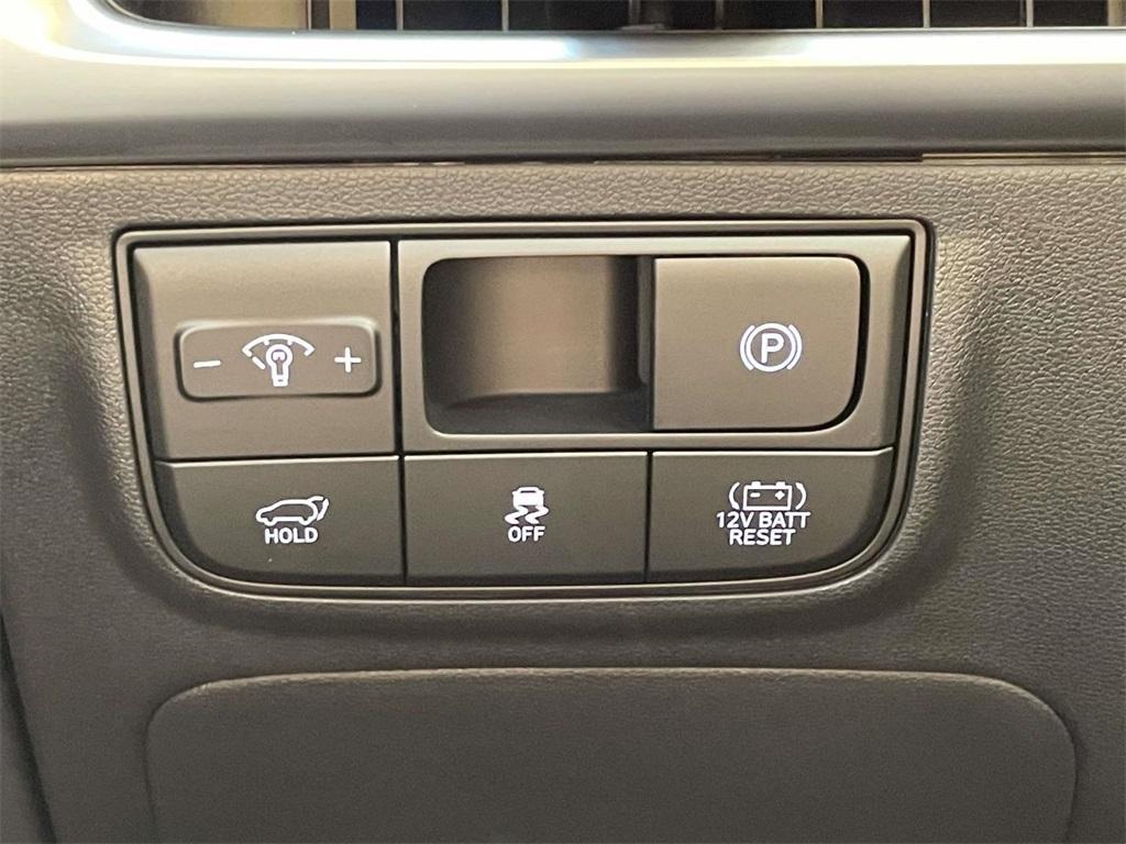 new 2026 Hyundai TUCSON Hybrid car, priced at $43,572