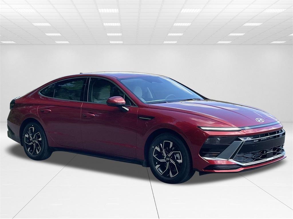 new 2025 Hyundai Sonata car, priced at $30,375