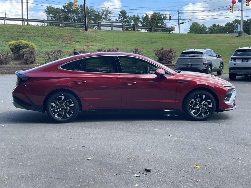 new 2025 Hyundai Sonata car, priced at $27,517