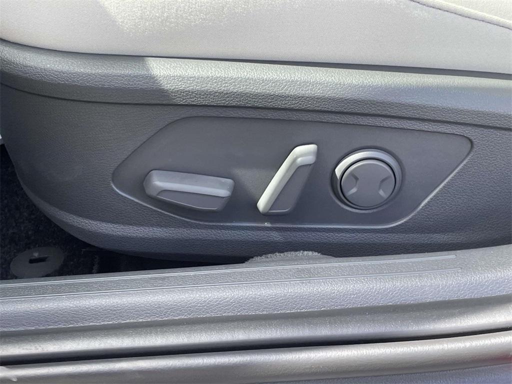 new 2025 Hyundai Sonata car, priced at $27,517