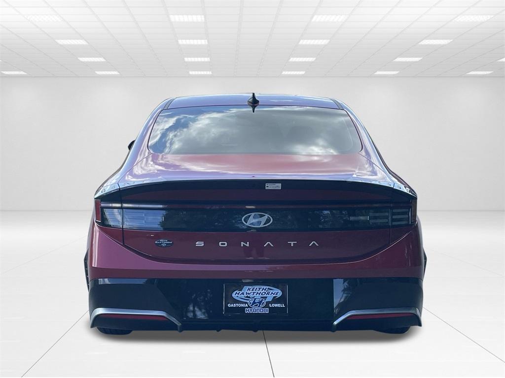 new 2025 Hyundai Sonata car, priced at $27,517