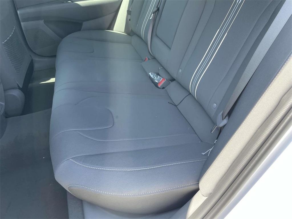 new 2025 Hyundai Elantra car, priced at $28,085