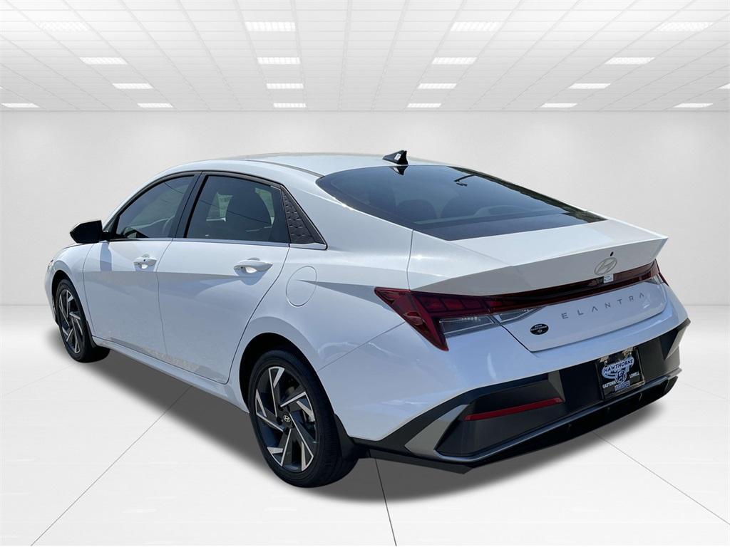 new 2025 Hyundai Elantra car, priced at $27,333