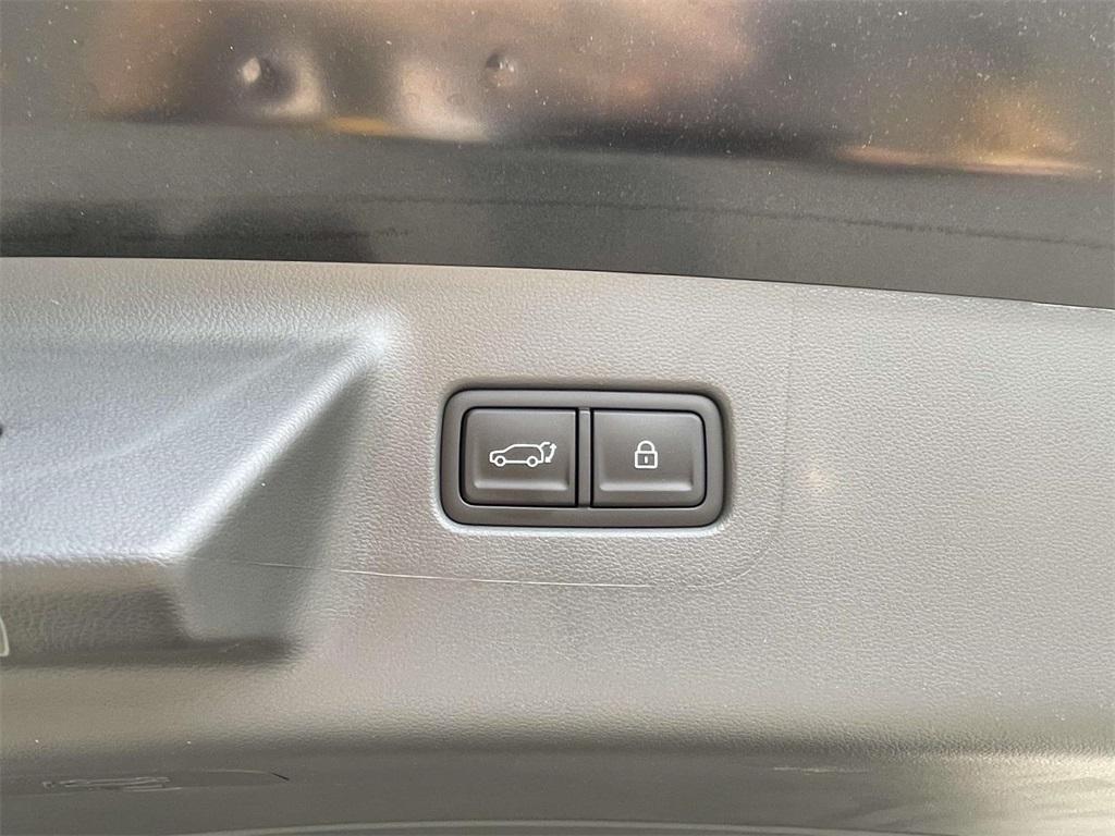 new 2025 Hyundai Santa Fe car, priced at $45,720