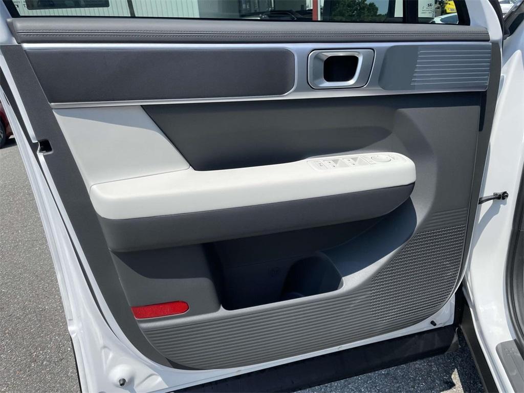 new 2025 Hyundai Santa Fe car, priced at $34,055