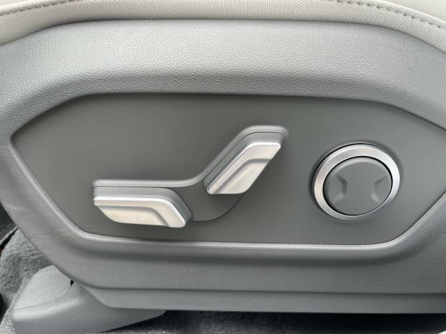 new 2025 Hyundai SANTA FE HEV car, priced at $48,462