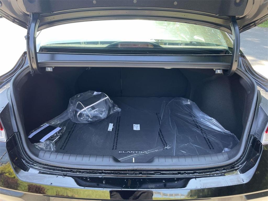 new 2025 Hyundai ELANTRA HEV car, priced at $28,516