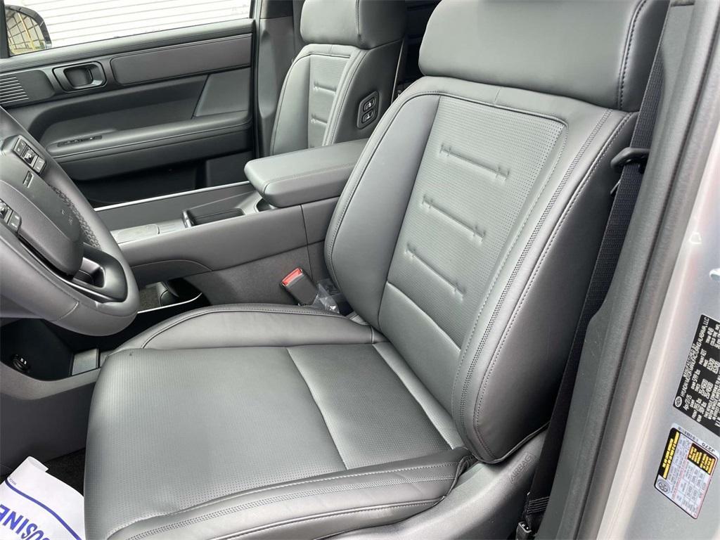new 2025 Hyundai SANTA FE HEV car, priced at $51,054