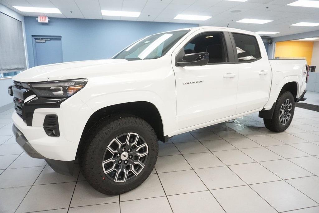 new 2024 Chevrolet Colorado car, priced at $44,770