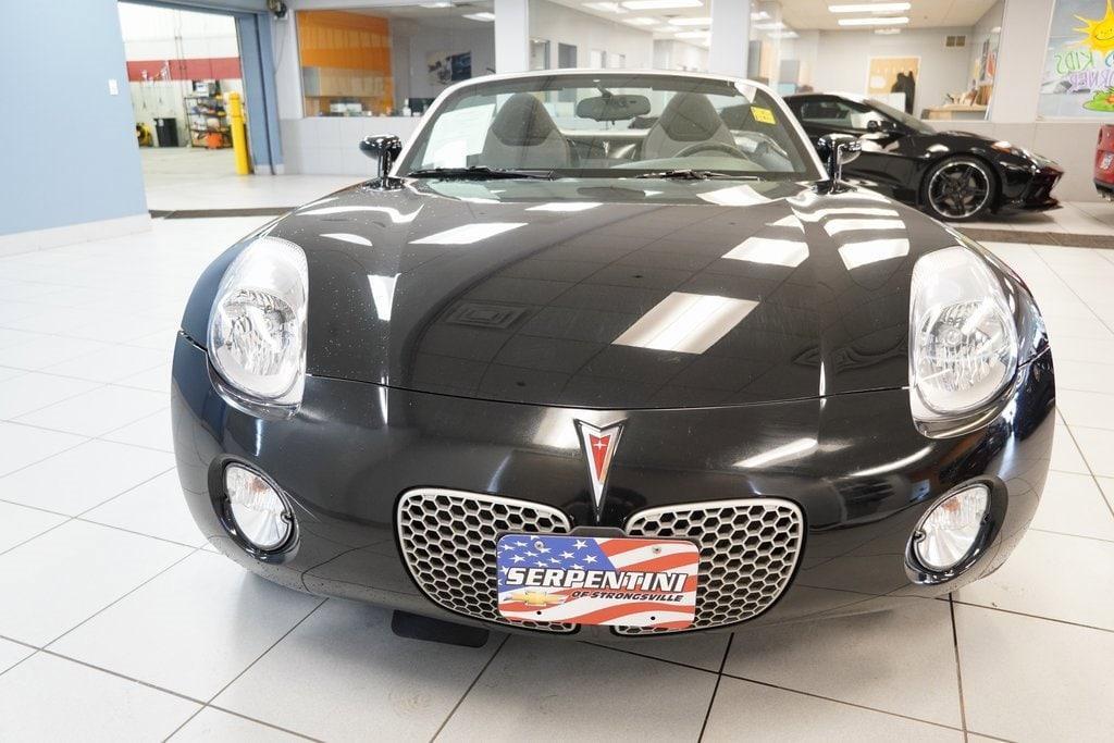 used 2009 Pontiac Solstice car, priced at $13,900