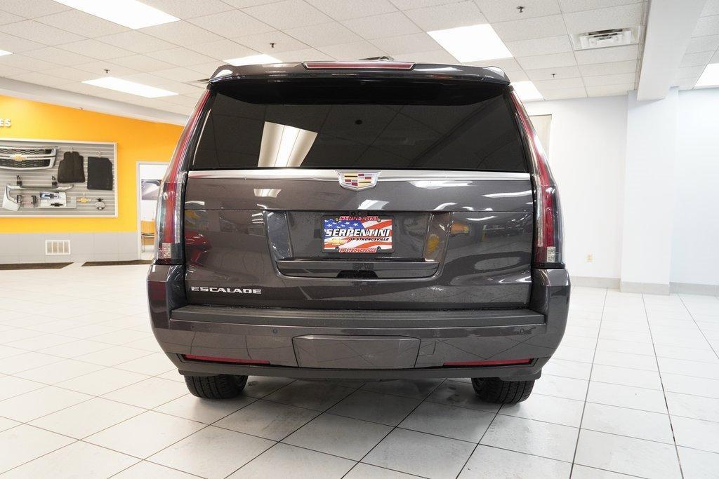 used 2018 Cadillac Escalade car, priced at $33,995