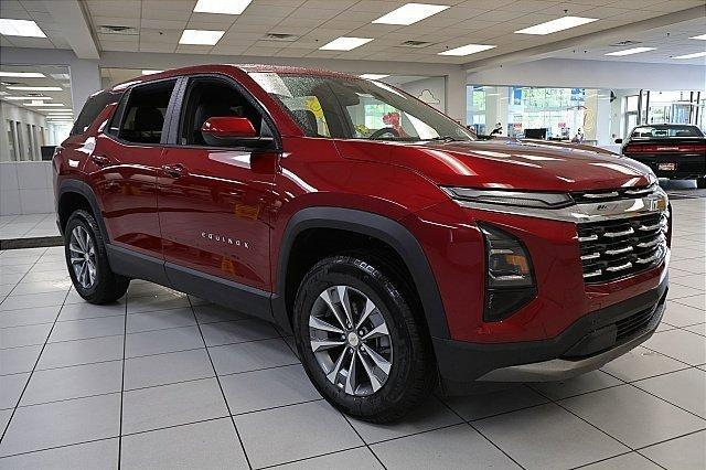 new 2026 Chevrolet Equinox car, priced at $32,899