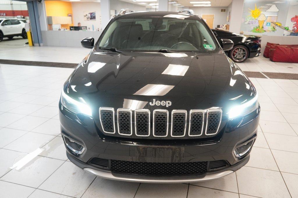 used 2019 Jeep Cherokee car, priced at $17,474