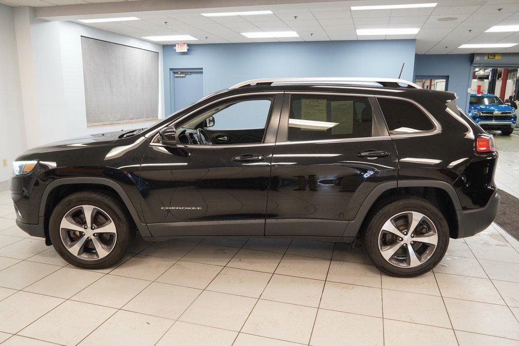 used 2019 Jeep Cherokee car, priced at $17,474