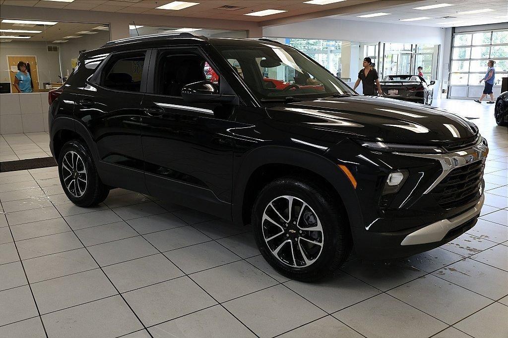 new 2026 Chevrolet TrailBlazer car, priced at $25,799