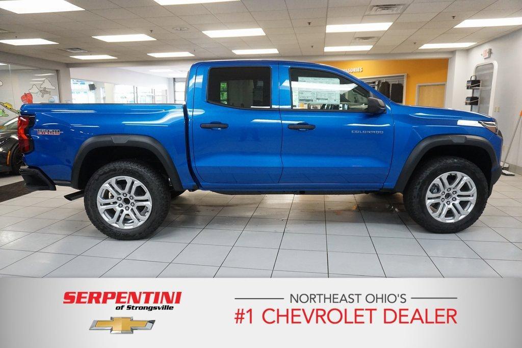 new 2024 Chevrolet Colorado car, priced at $42,095