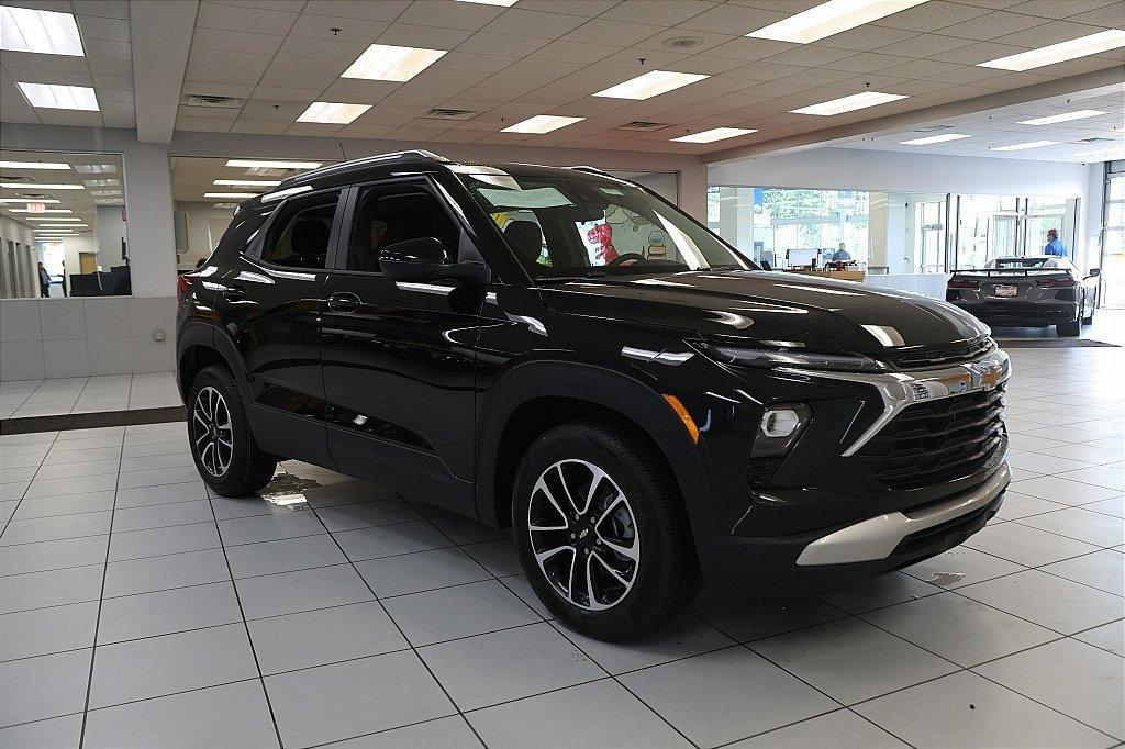 new 2026 Chevrolet TrailBlazer car, priced at $25,998