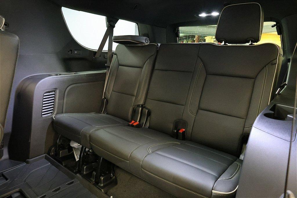 new 2026 Chevrolet Suburban car, priced at $85,096