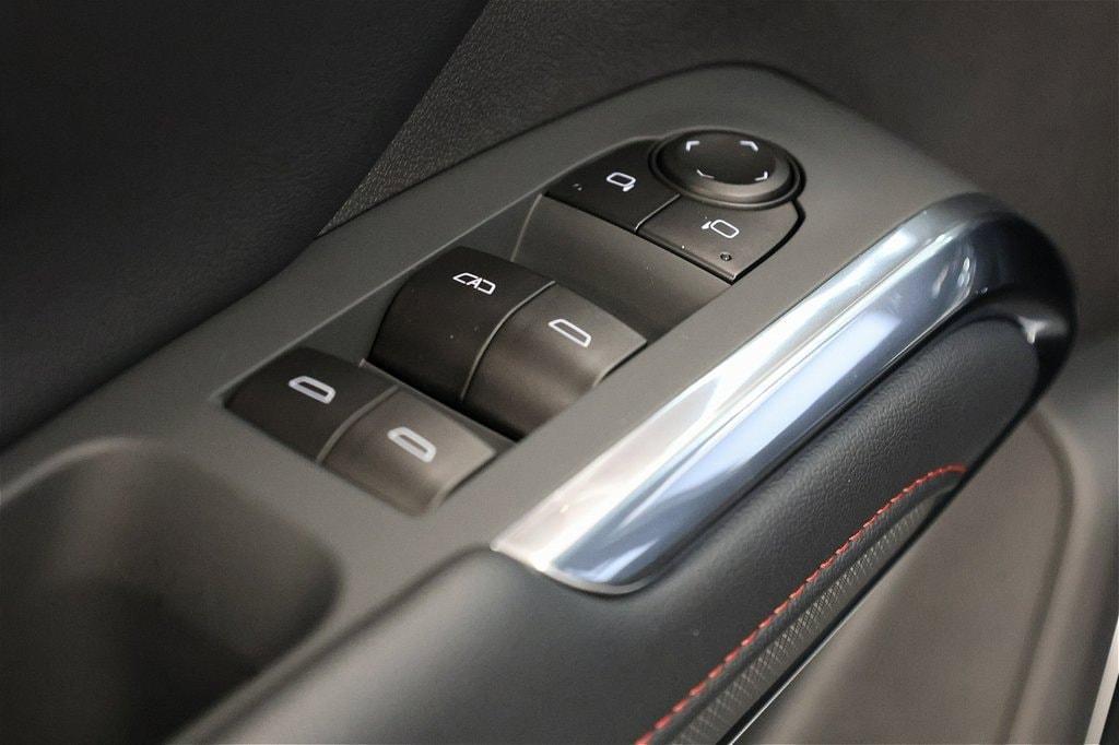 new 2026 Chevrolet Traverse car, priced at $56,199