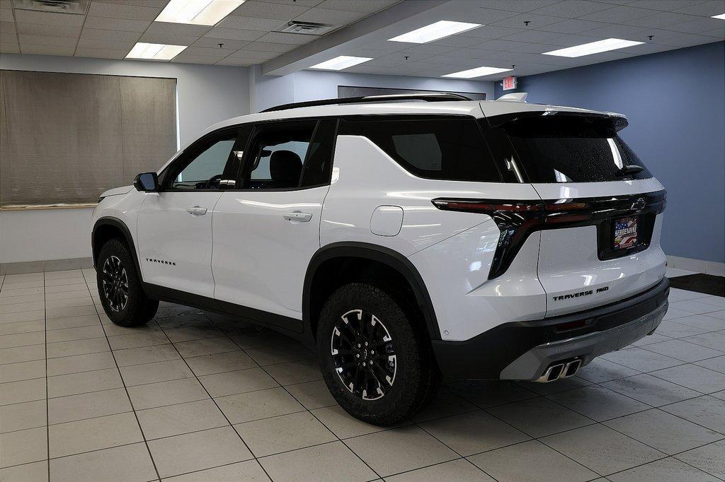 new 2026 Chevrolet Traverse car, priced at $56,199
