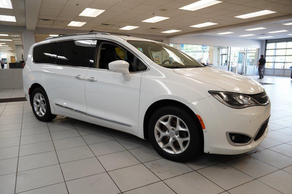 used 2017 Chrysler Pacifica car, priced at $16,350