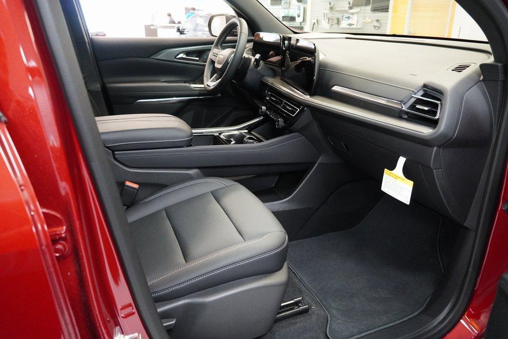 new 2025 Chevrolet Traverse car, priced at $43,259