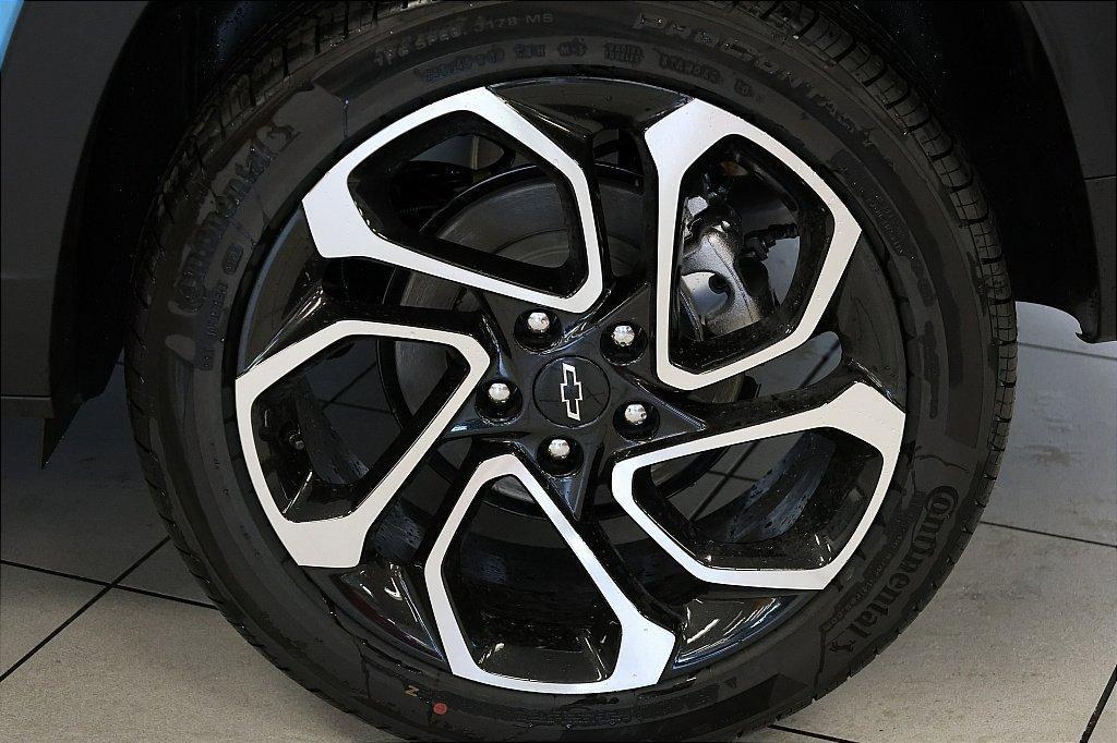 new 2025 Chevrolet Trax car, priced at $23,003