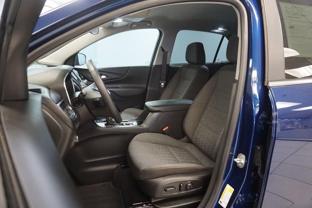 used 2022 Chevrolet Equinox car, priced at $18,995