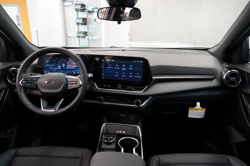 new 2026 Chevrolet Equinox car, priced at $31,459