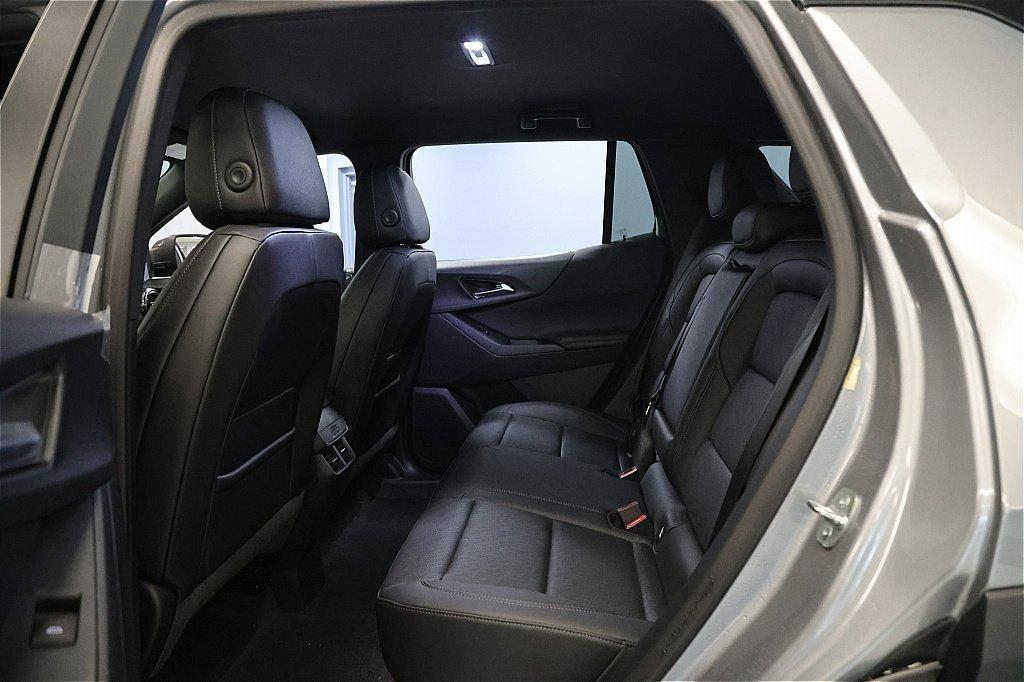 new 2026 Chevrolet Equinox car, priced at $30,752