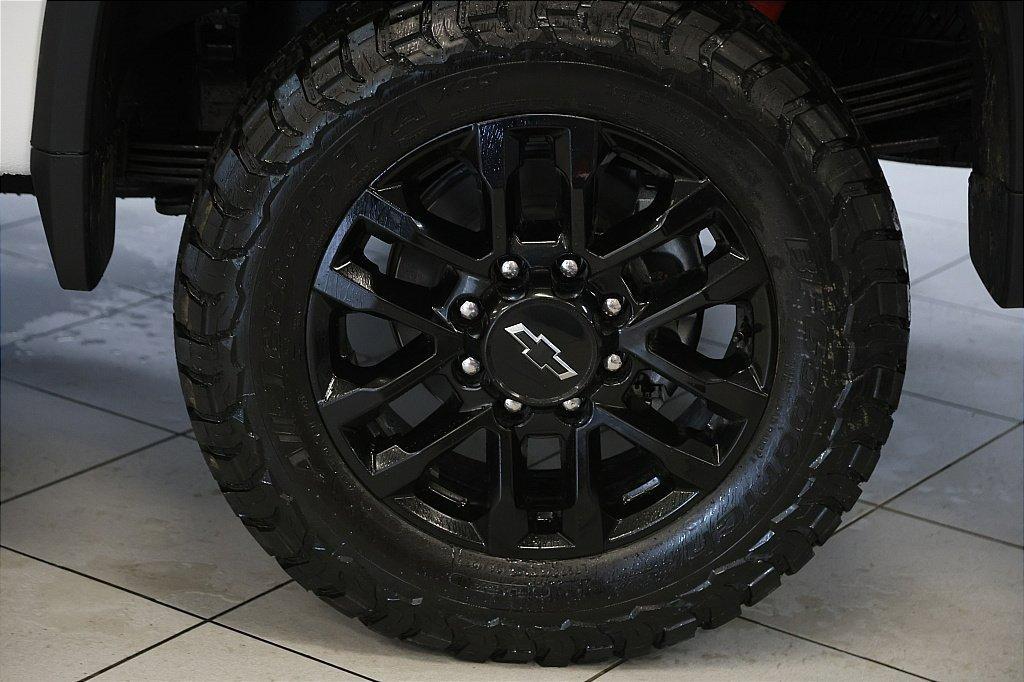new 2025 Chevrolet Silverado 2500 car, priced at $61,590