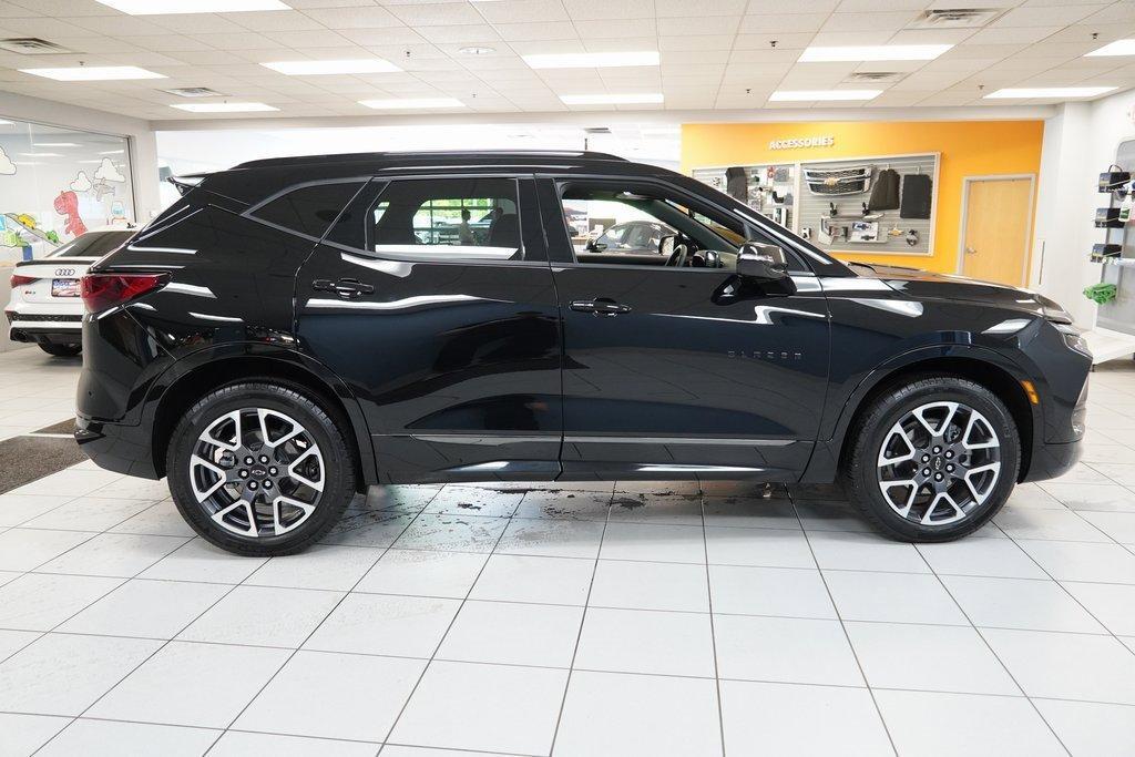 new 2025 Chevrolet Blazer car, priced at $39,500
